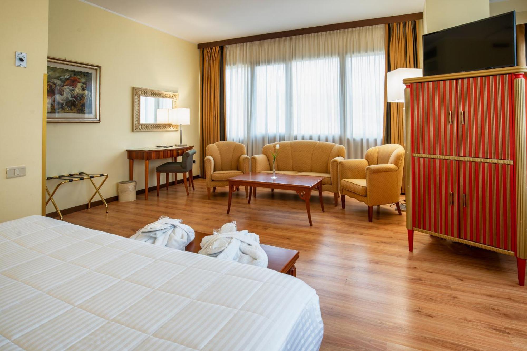 Junior Suite